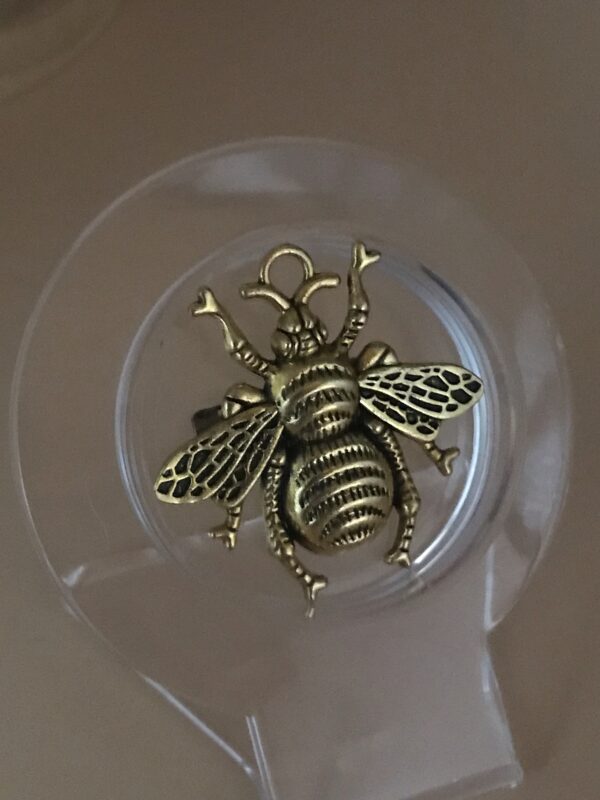 Broche
